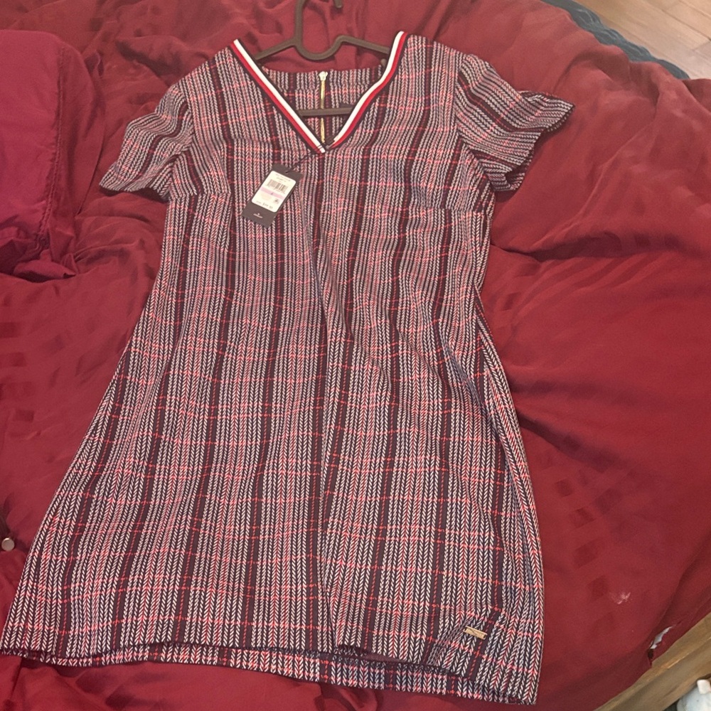 Tommy Hilfiger Navy and Red Plaid V-Neck Short Sleeve Dress